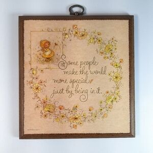 Vintage 1979 Hallmark Cards Mary Hamilton WOOD PLAQUE People Make World Special
